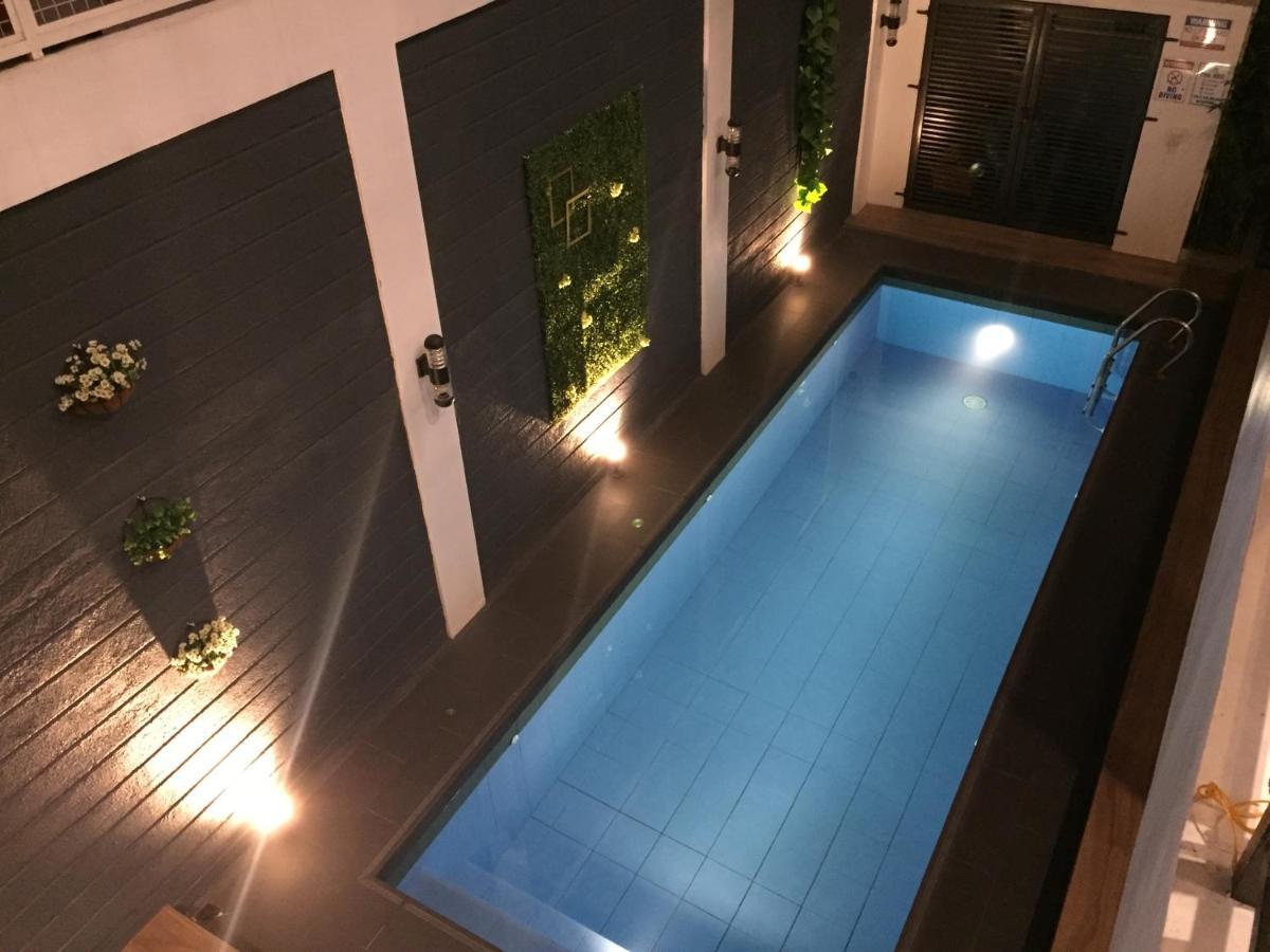 Andeo Suites Angeles Esterno foto